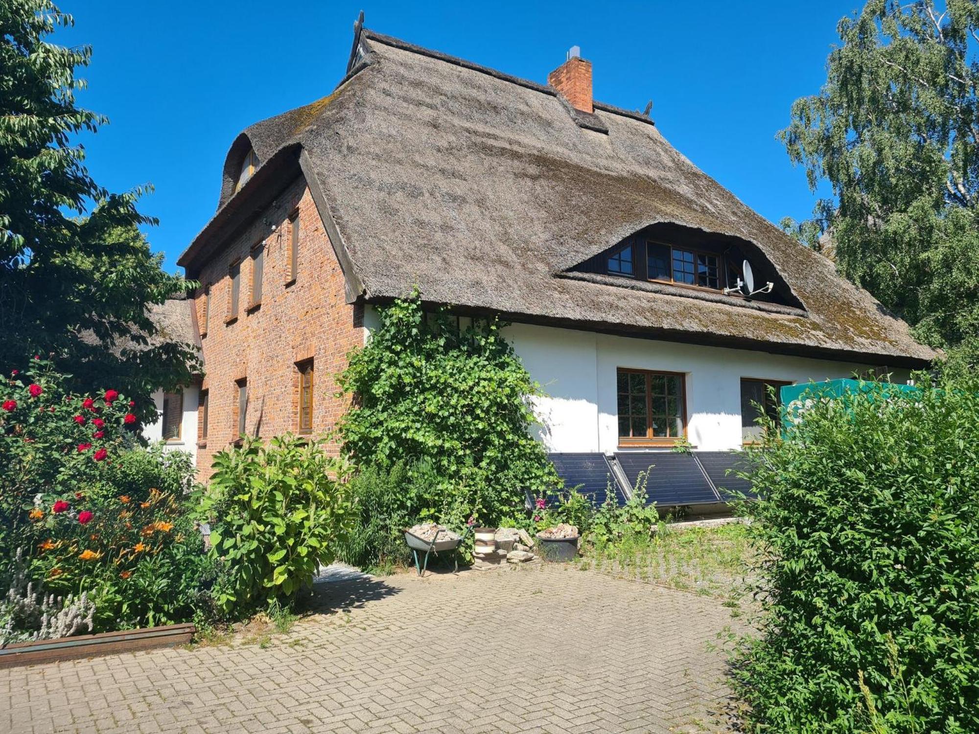 Renovated Apartment In The Old Farmhouse Krusenhagen Exterior foto